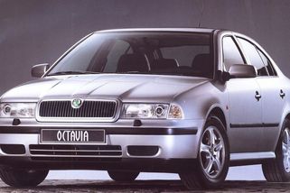 Před 30 lety prožilo Česko svůj automobilový sen. Škoda představila první novodobou octavii